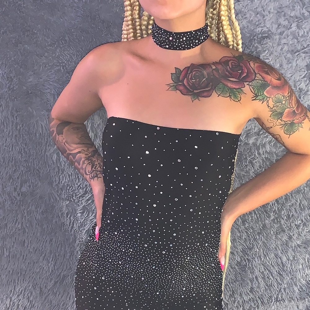 Sparkly DRESS with CHOKER